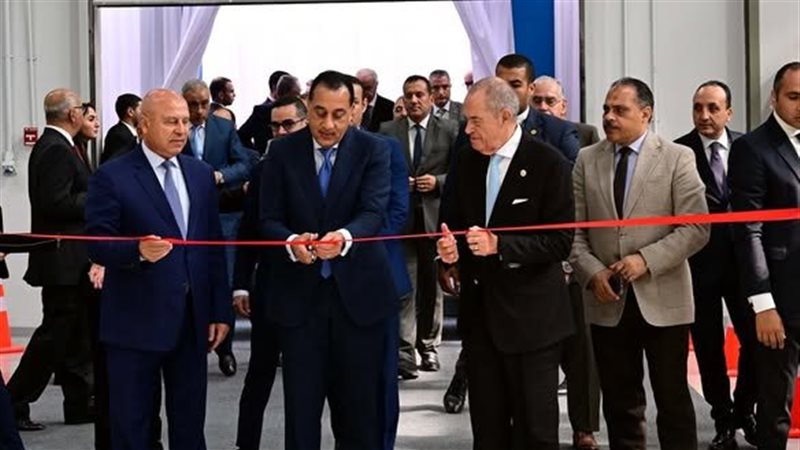 رئيس الوزراء يفتتح مصنع المنصور لـ الفلاتر الصناعية في العاشر من رمضان