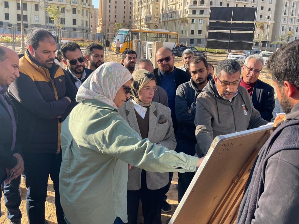 تنفيذاً لتوجيهات وزير الإسكان: مسئولو جهاز العاصمة الجديدة يتفقدون الحي السكني الخامس (R5)لدفع الأعمال الجارية