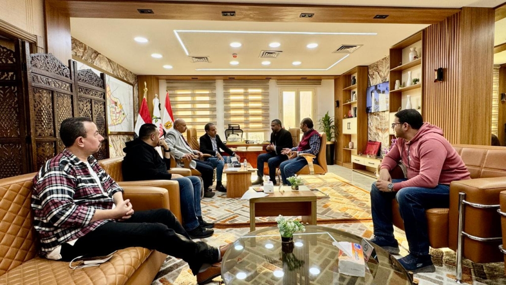 الإسكان: اتخاذ الإجراءات القانونية بكل حسم وصـرامة ضد المخالفين بالعبور الجديدة