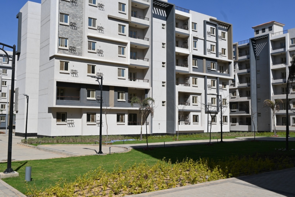 الموقف التنفيذي لأعمال مشروع شقق ديارنا للإسكان المتوسط بحدائق العاصمة