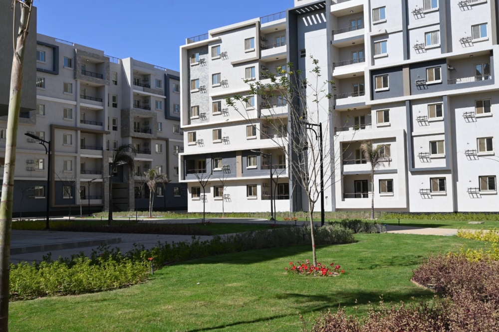 الإسكان توضح آلية إتمام التنازل عن الأراضي والوحدات والمحال بكافة أنواعها بالمدن الجديدة (انفوجراف)