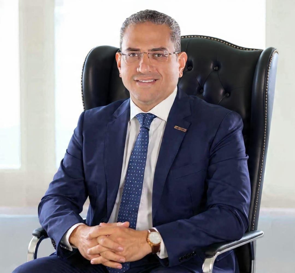 عمرو دياب رئيسا لمجلس أمناء حدائق اكتوبر للمرة الثانية