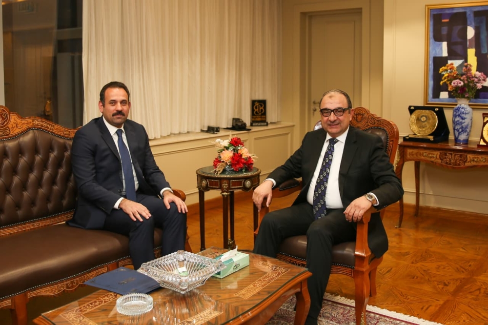 تنفيذ مشروعات مشتركة بين جهاز مستقبل مصر وقطاع الأعمال العام