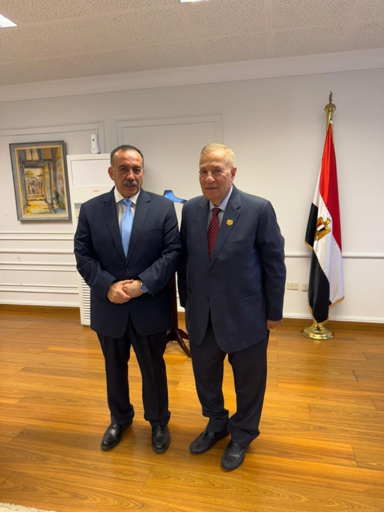 محافظ أسيوط واتحاد المستثمرين يطلقان استراتيجية جديدة لتحويل محافظات الصعيد إلى قلاع صناعية