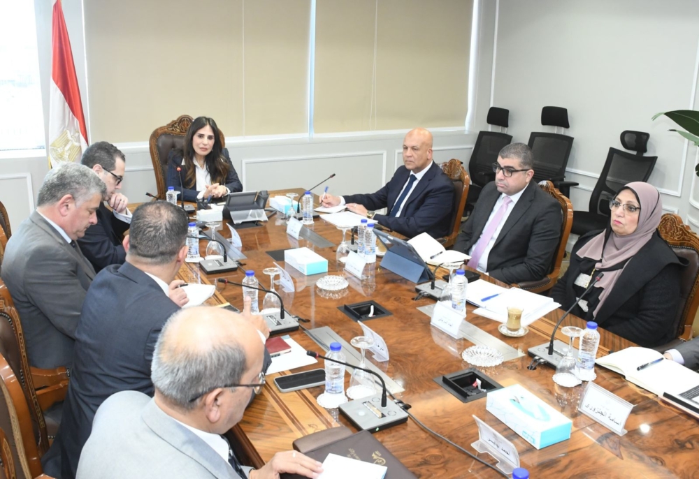 وزيرة الإسكان تتابع موقف تنفيذ المبادرة الرئاسية “حياة كريمة.
