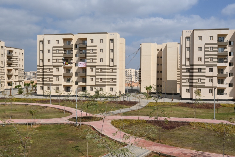 الانتهاء من تنفيذ ٢٢٥٦ شقة سكن لكل المصريين بحدائق العاصمة، نهاية مارس
