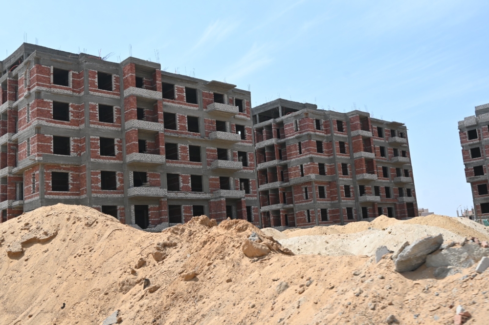 معدلات تنفيذ شقق ديارنا للإسكان المتوسط (صور)