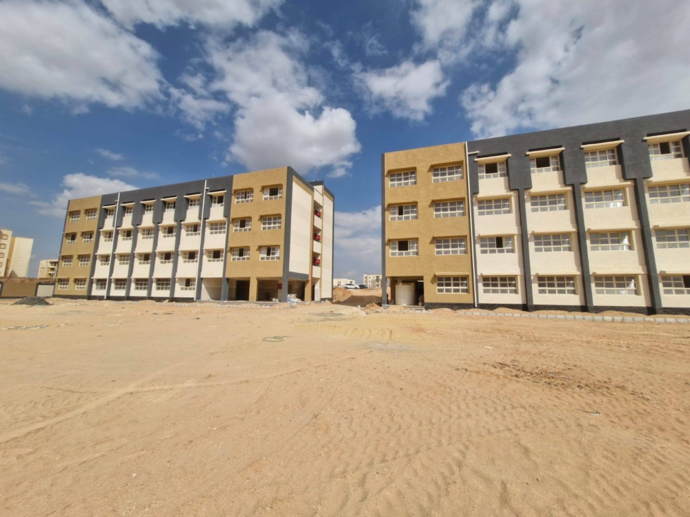 تنفيذ 4 مدارس جديدة بحدائق أكتوبر (صور)